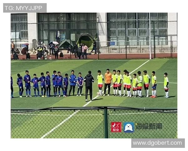 成都足球队崛起之路：城市联赛背后的奋斗与梦想